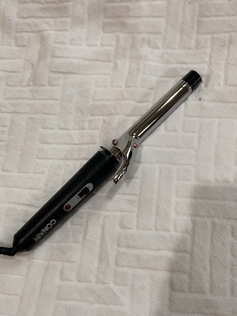 Conair Black and Silver 1" Curling Iron